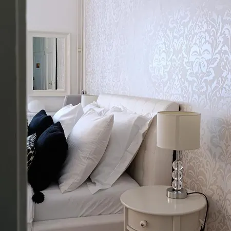 Royal S Privatnim Parkingom Lejlighed *