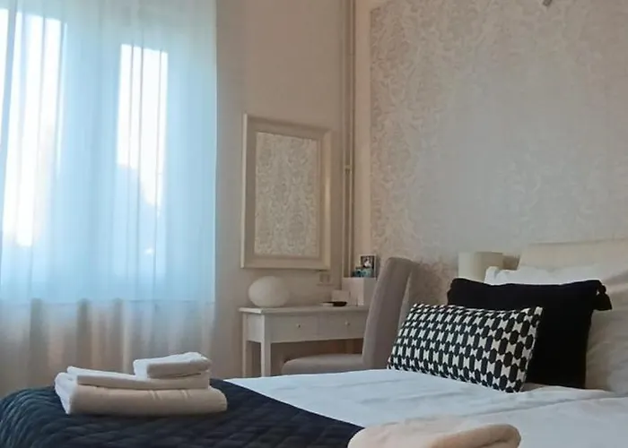 Royal S Privatnim Parkingom Opatija