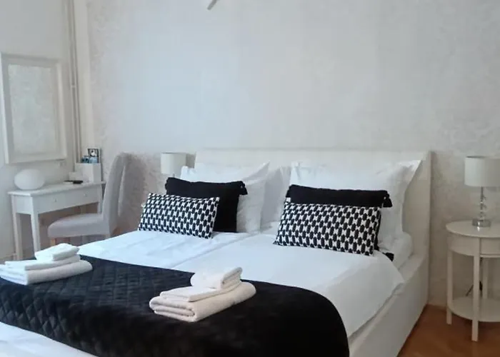 Appartement Royal S Privatnim Parkingom *