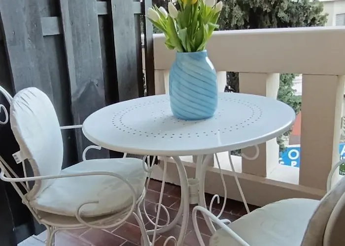 Royal S Privatnim Parkingom Appartement